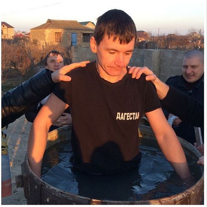 Крещенские купания в России
