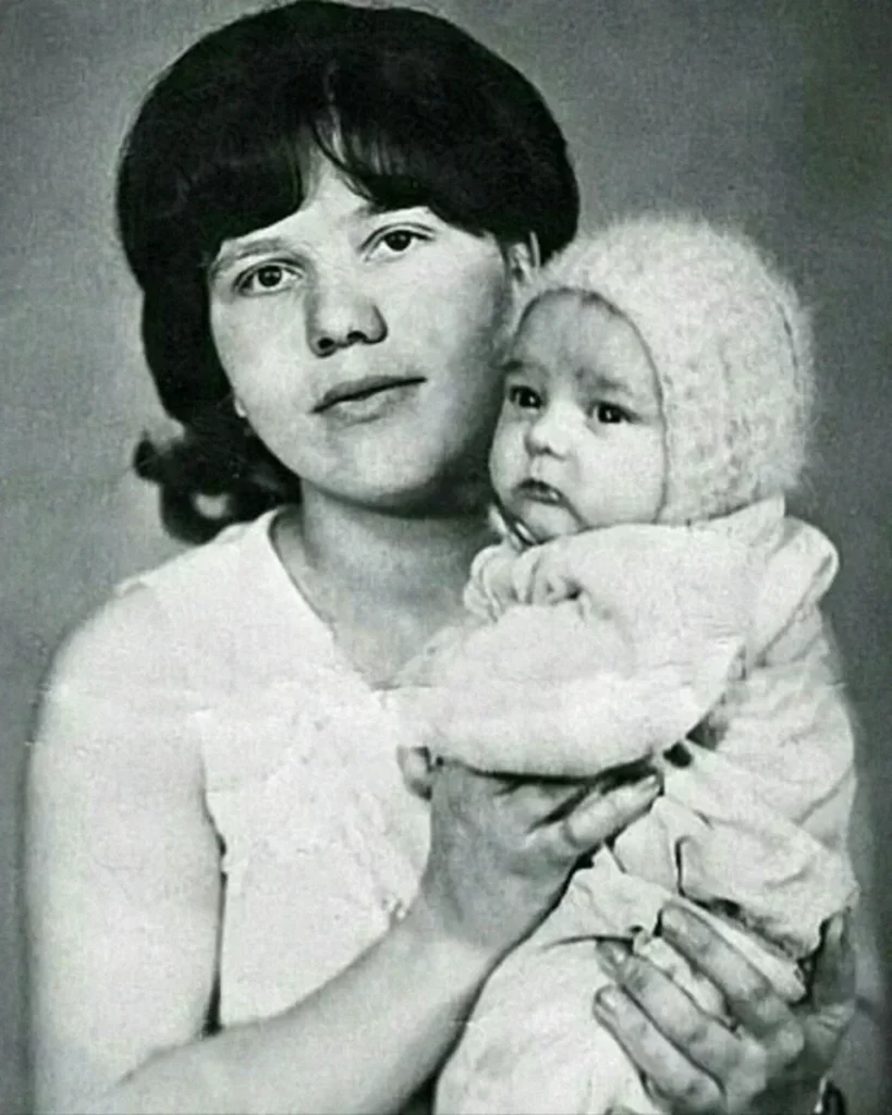 Юрий шатунов с мамой