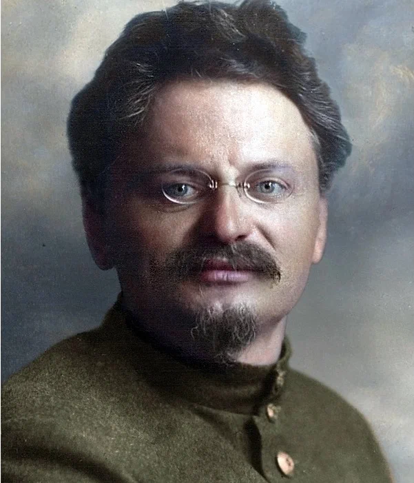 Лев Давидович Троцкий (1879 - 1940 гг)