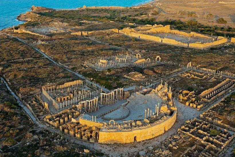 Древнеримские руины в Лептис-Магна, современная Ливия.