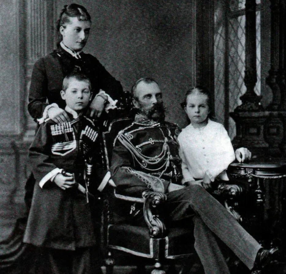 Александр, Екатерина и их дети