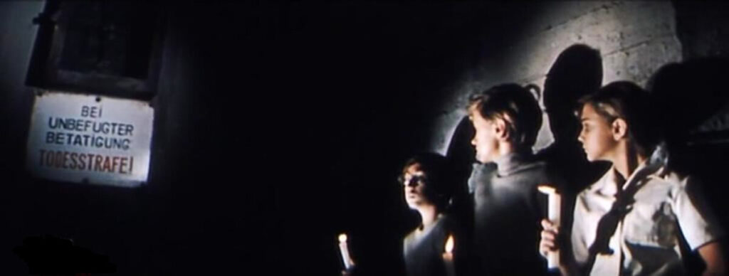 Кадр из фильма "Тайна горного подземелья"